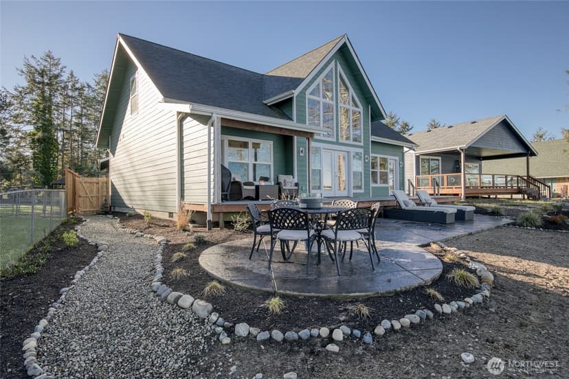 Property photo for 792 Falls of Clyde Loop SE, Ocean Shores photo 2