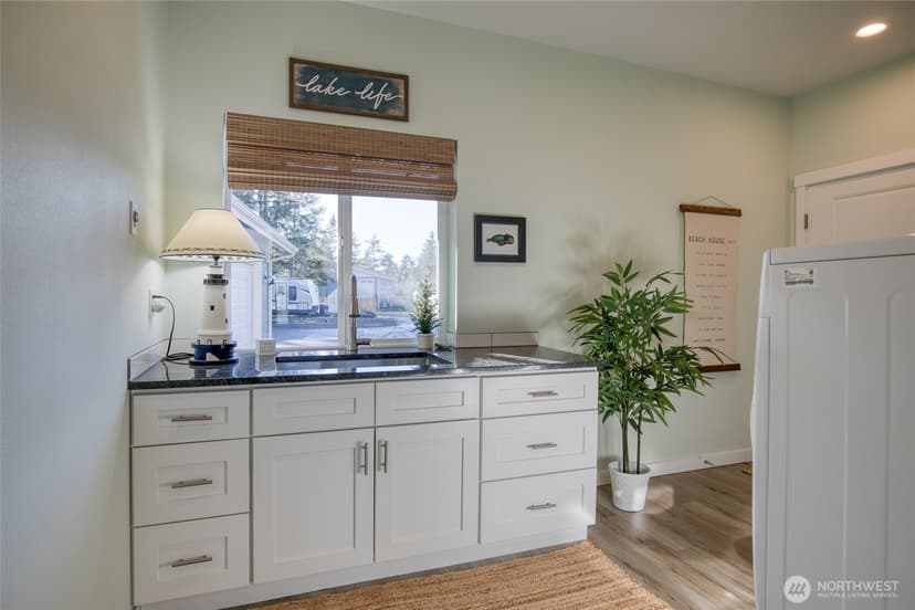 Property photo for 792 Falls of Clyde Loop SE, Ocean Shores photo 24