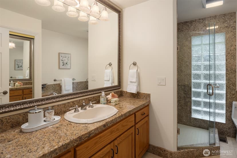 Property photo for 21712 NE 144th Place, Woodinville photo 28