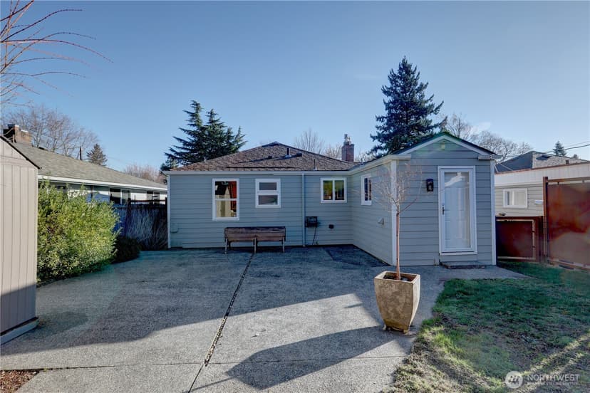 Property photo for 7943 31st Avenue SW, Seattle photo 14