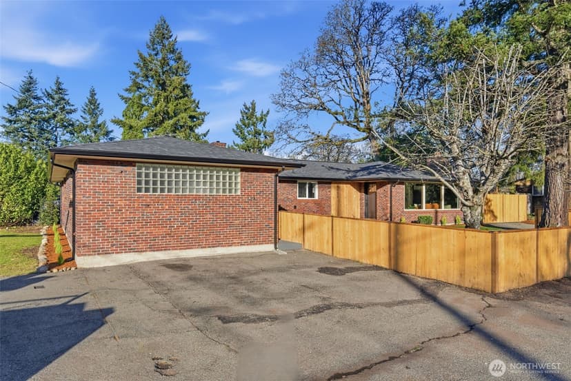 Property photo for 8505 Bridgeport Way SW, Lakewood photo 40