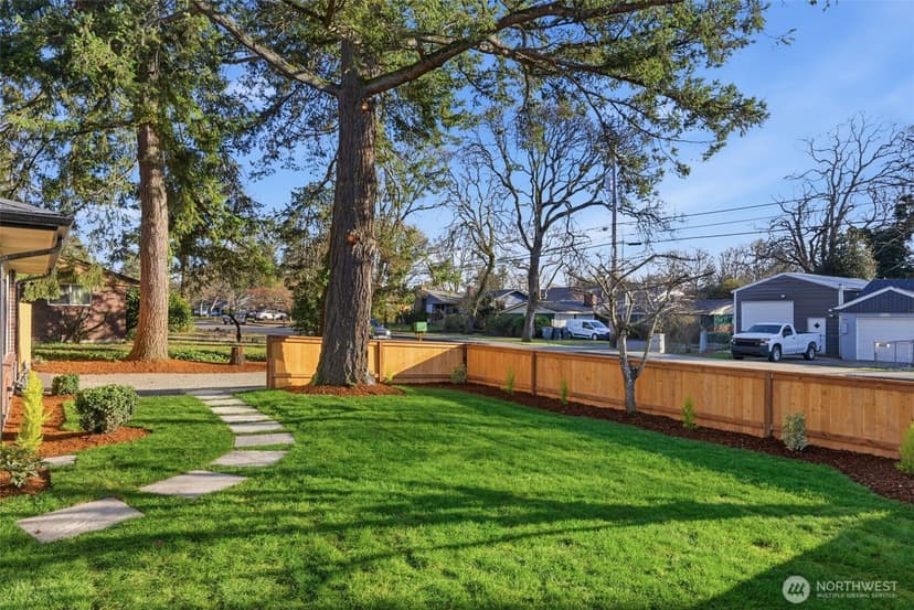 Property photo for 8505 Bridgeport Way SW, Lakewood photo 23