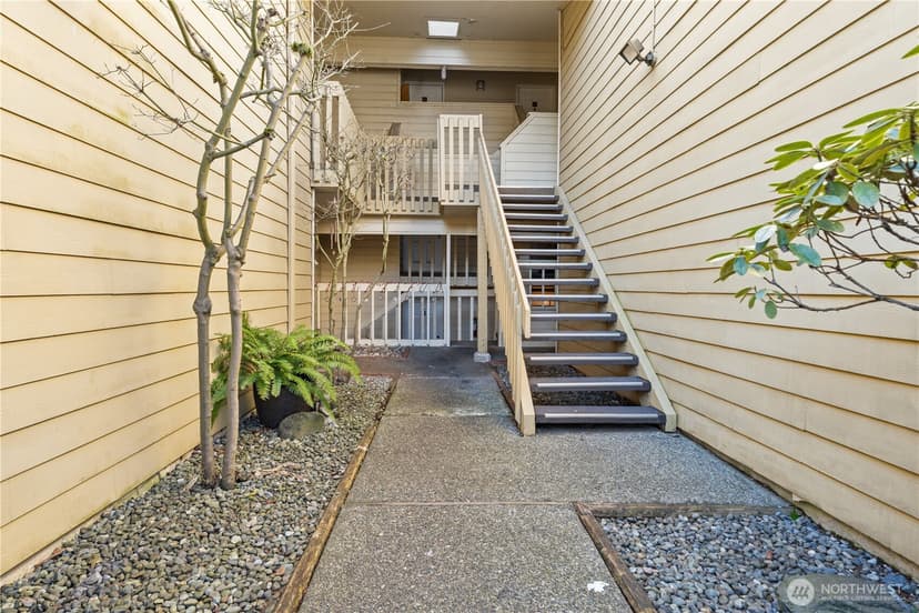 Property photo for 2520 S 317th Street #103, Federal Way photo 13