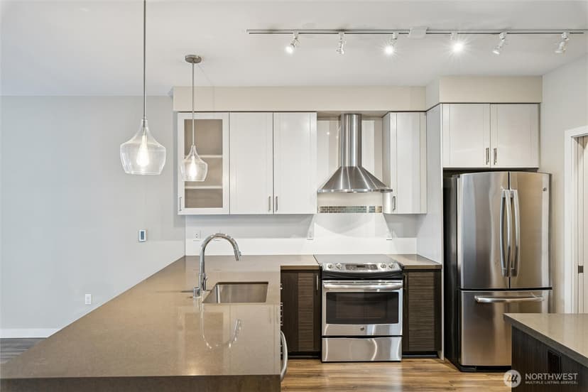 Property photo for 1760 NW 56th Street #310, Seattle photo 12