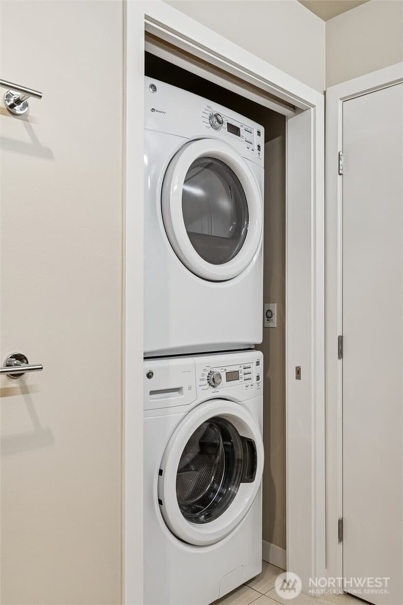 Property photo for 1760 NW 56th Street #310, Seattle photo 21