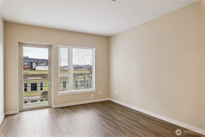 Property photo for 1760 NW 56th Street #310, Seattle photo 3