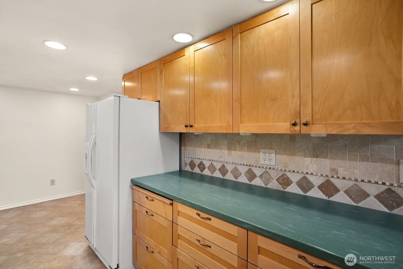 Property photo for 616 S 25th Street, Renton photo 14