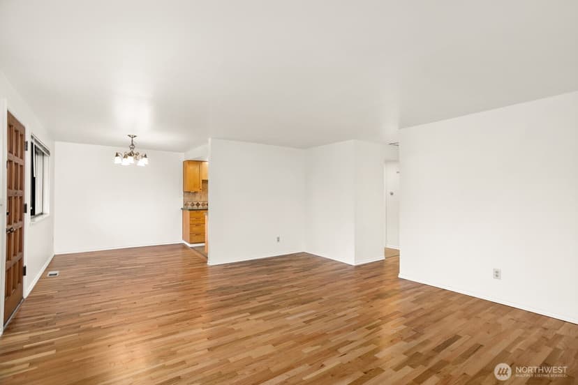 Property photo for 616 S 25th Street, Renton photo 10