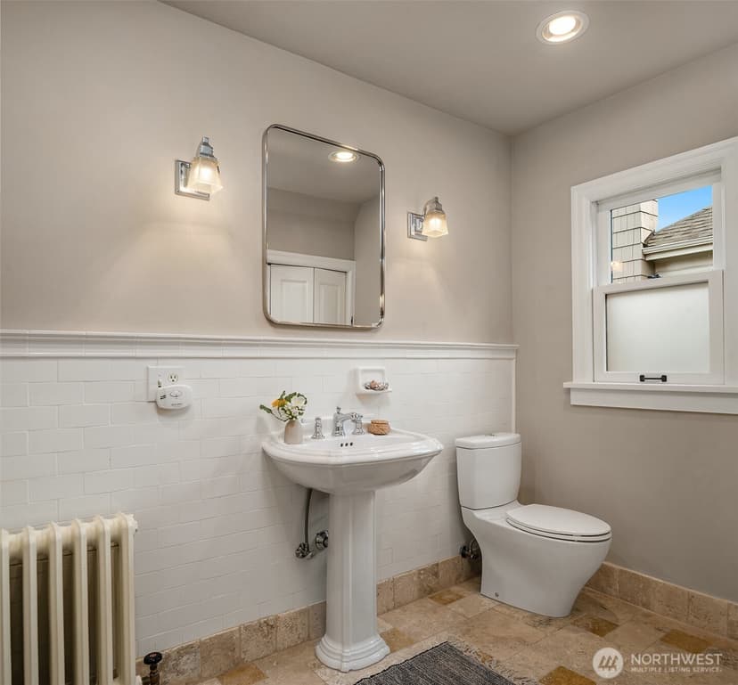 Property photo for 3220 Sierra Drive S, Seattle photo 26