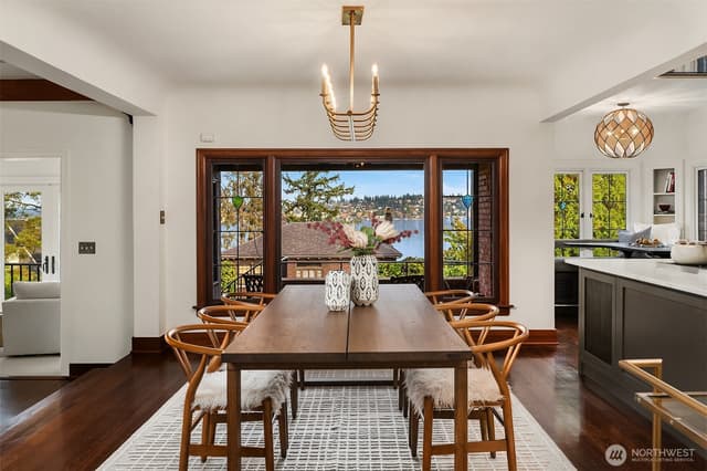 Property photo for 3220 Sierra Drive S, Seattle photo 5