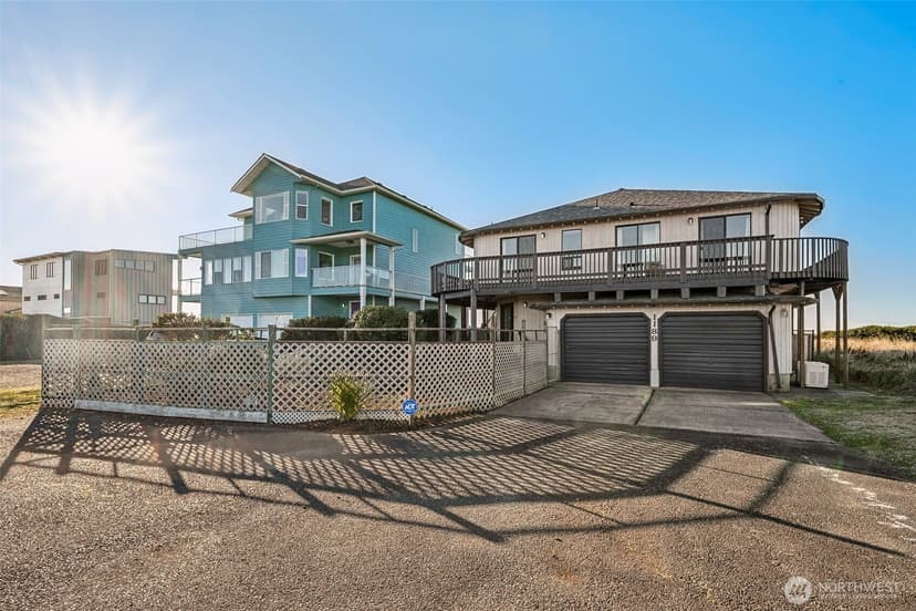 Property photo for 1189 Ocean Shores Boulevard, Ocean Shores photo 37