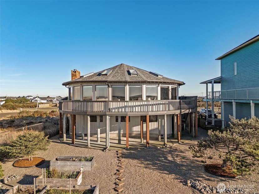 Property photo for 1189 Ocean Shores Boulevard, Ocean Shores photo 30