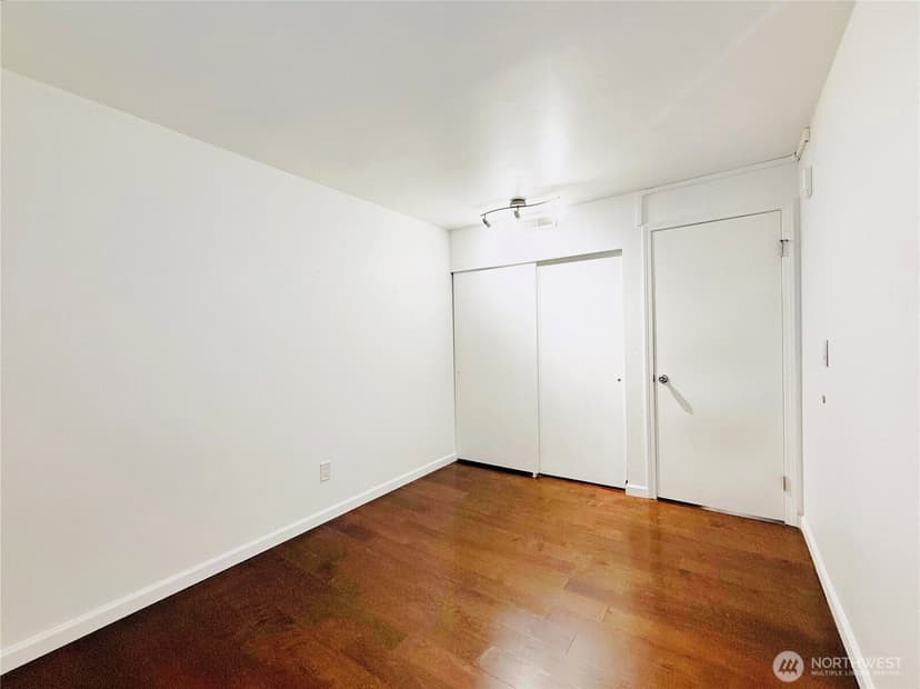 Property photo for 3513 S 160th Street #B4, SeaTac photo 23