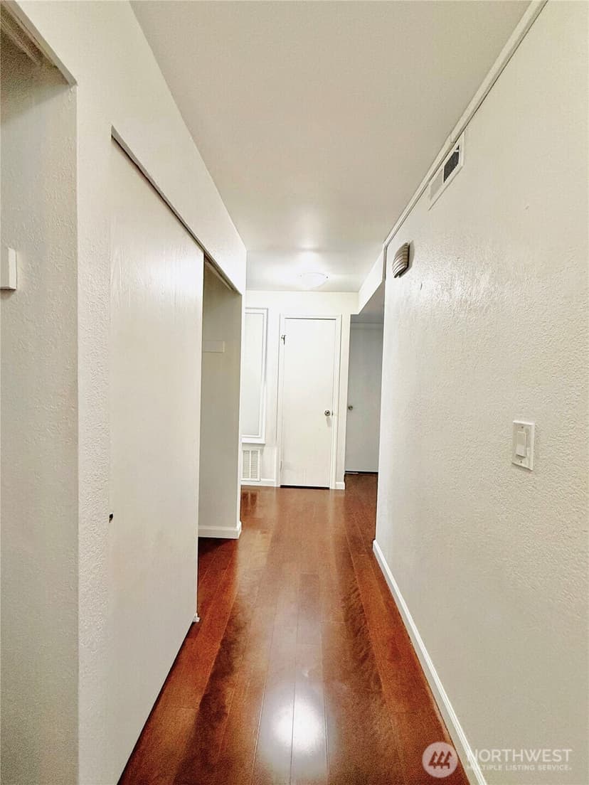 Property photo for 3513 S 160th Street #B4, SeaTac photo 6