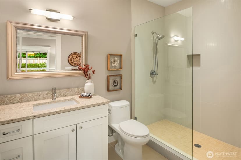 Property photo for 9942 SE 39th Street, Mercer Island photo 28