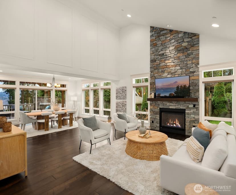 Property photo for 9942 SE 39th Street, Mercer Island photo 3