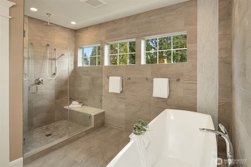 Property photo for 9942 SE 39th Street, Mercer Island photo 18