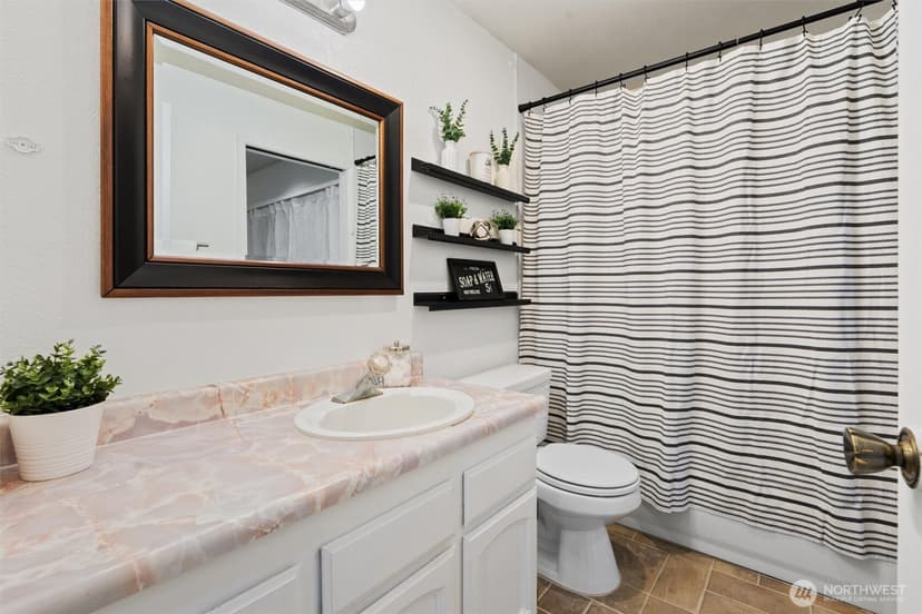 Property photo for 2509 NE 4th Street #316, Renton photo 17