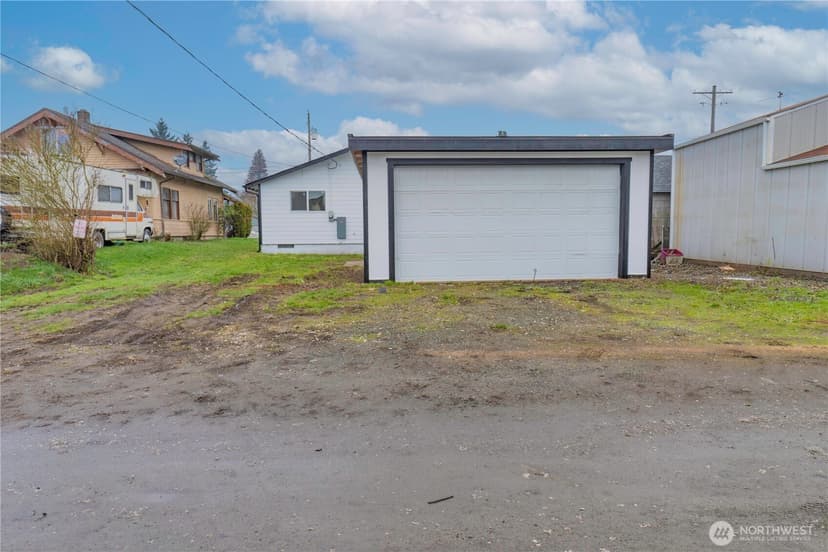 Property photo for 1658 S 44th Street, Tacoma photo 7