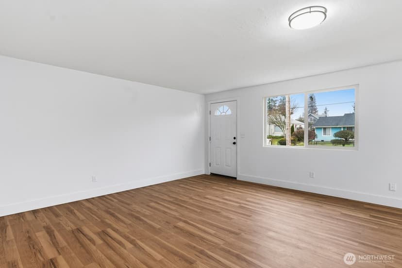 Property photo for 1658 S 44th Street, Tacoma photo 9
