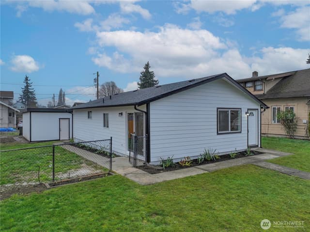 Property photo for 1658 S 44th Street, Tacoma photo 2
