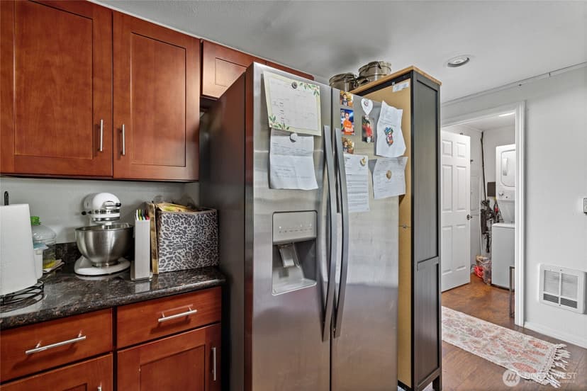 Property photo for 4503 Yew Lane SW, Lakewood photo 11