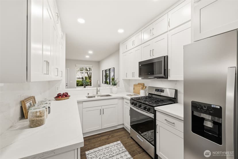 Property photo for 958 232nd Place NE, Sammamish photo 12