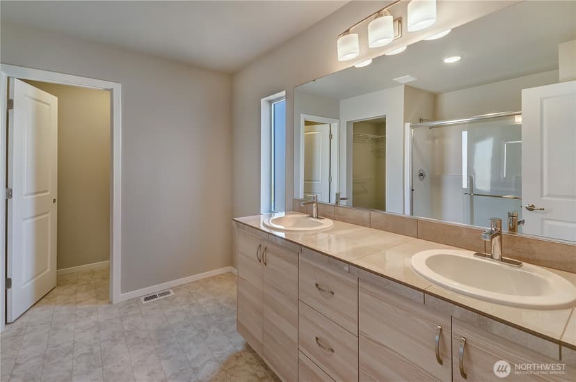 Property photo for 3722 183rd Street Ct E, Tacoma photo 13