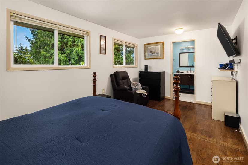 Property photo for 23318 3rd Place W, Bothell photo 18
