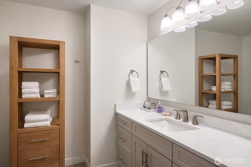 Property photo for 100 Lake Chelan Shores Drive #19-2, Chelan photo 13