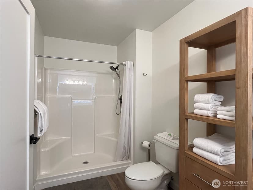 Property photo for 100 Lake Chelan Shores Drive #19-2, Chelan photo 14
