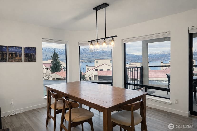 Property photo for 100 Lake Chelan Shores Drive #19-2, Chelan photo 9