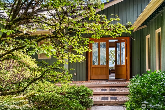 Property photo for 28302 97th Avenue SW, Vashon photo 4