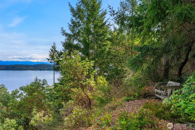 Property photo for 28302 97th Avenue SW, Vashon photo 32