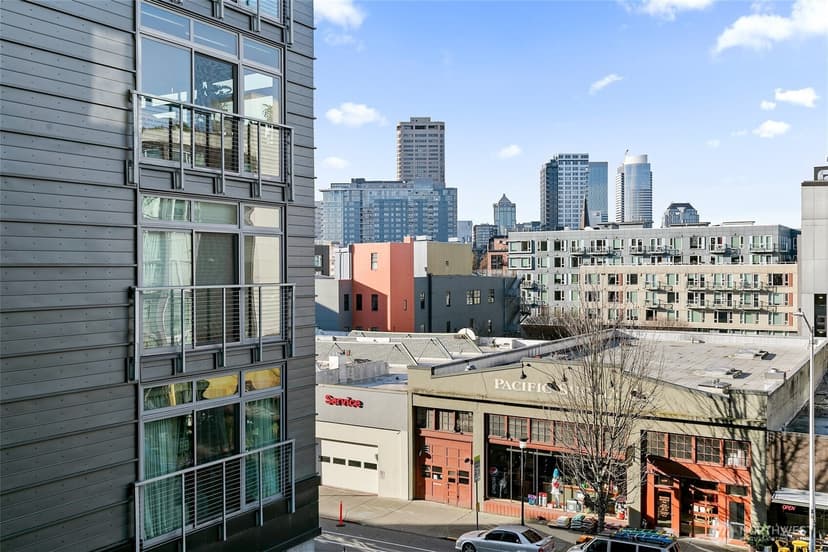 Property photo for 1414 12th Avenue #404, Seattle photo 16
