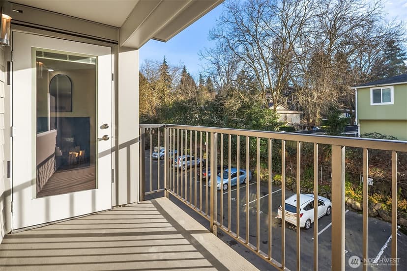 Property photo for 9416 1st Avenue NE #312, Seattle photo 21