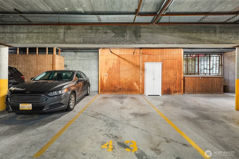 Property photo for 9416 1st Avenue NE #312, Seattle photo 26