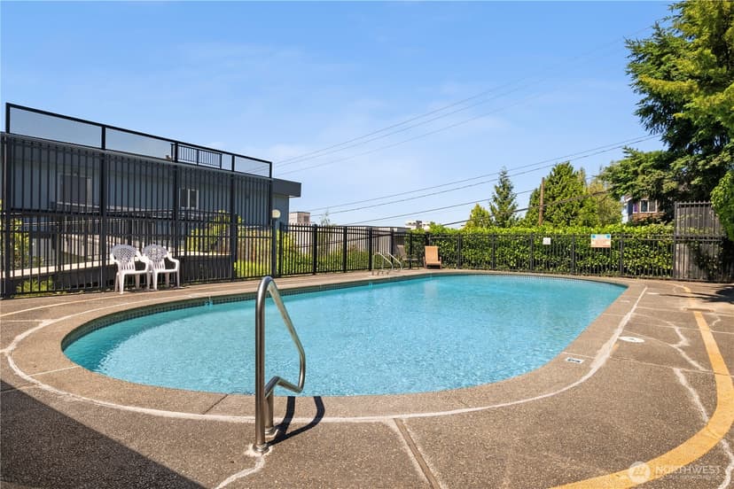 Property photo for 9416 1st Avenue NE #312, Seattle photo 24