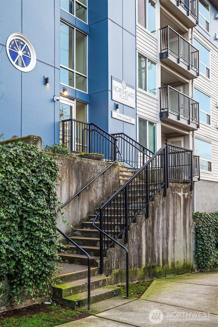 Property photo for 9416 1st Avenue NE #312, Seattle photo 27