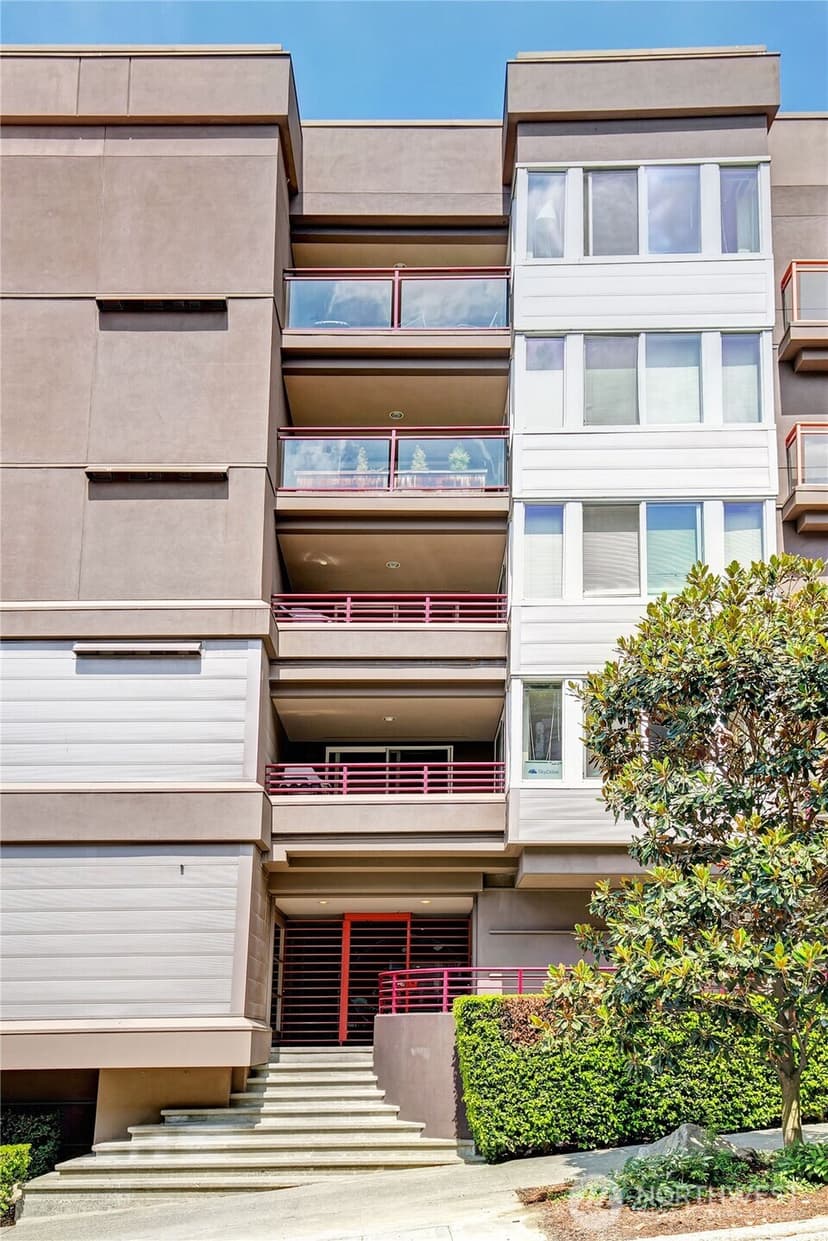 Property photo for 1700 Bellevue Avenue #301, Seattle photo 18