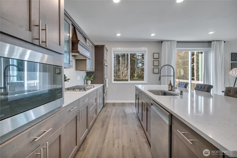 Property photo for 23655 Tahoma Place, Black Diamond photo 10