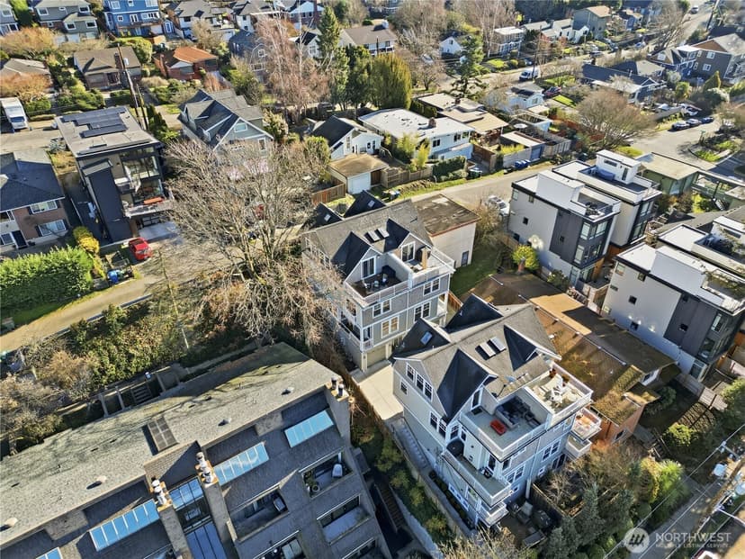 Property photo for 3020 14th Avenue W #B, Seattle photo 29