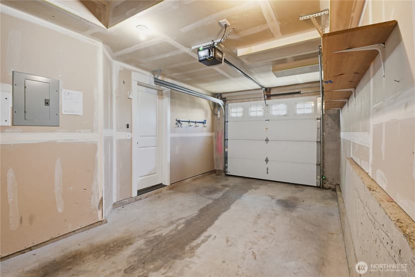 Property photo for 3020 14th Avenue W #B, Seattle photo 27