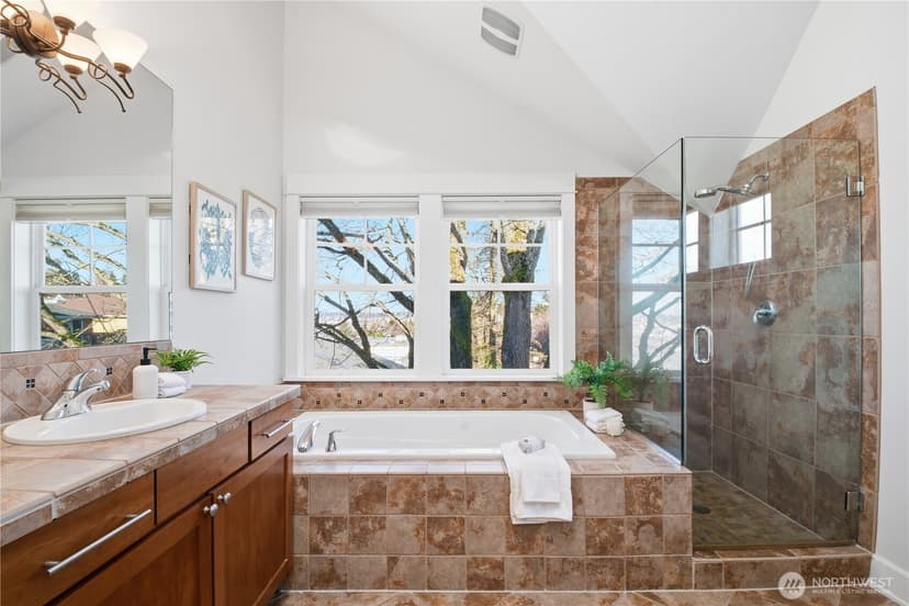 Property photo for 3020 14th Avenue W #B, Seattle photo 22