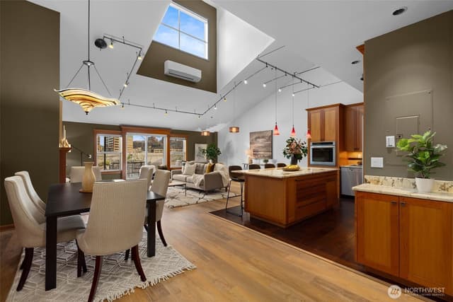 Property photo for 526 1st Avenue S #527, Seattle