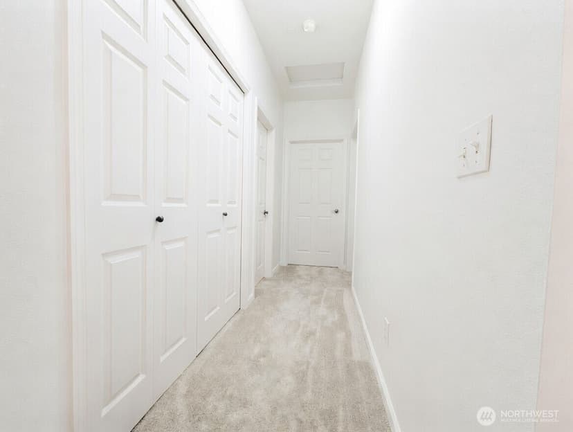 Property photo for 15000 Juanita Drive NE #403, Kenmore photo 28