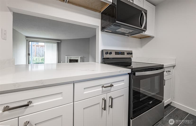 Property photo for 3302 I Street NE ##B103, Auburn photo 12