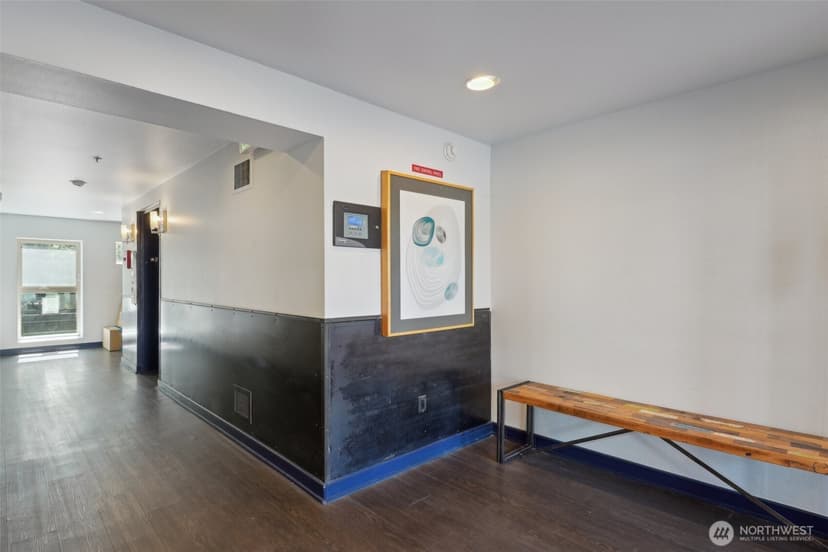 Property photo for 701 Galer Street #504, Seattle photo 23