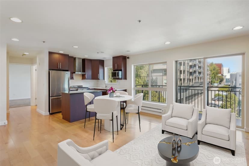 Property photo for 701 Galer Street #504, Seattle photo 4