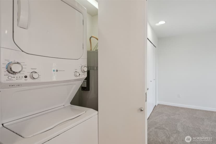 Property photo for 701 Galer Street #504, Seattle photo 16